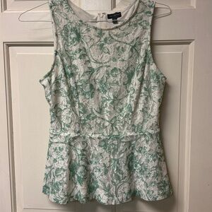 The Limited S green and white floral lace peplum sleeveless top fully lined EUC